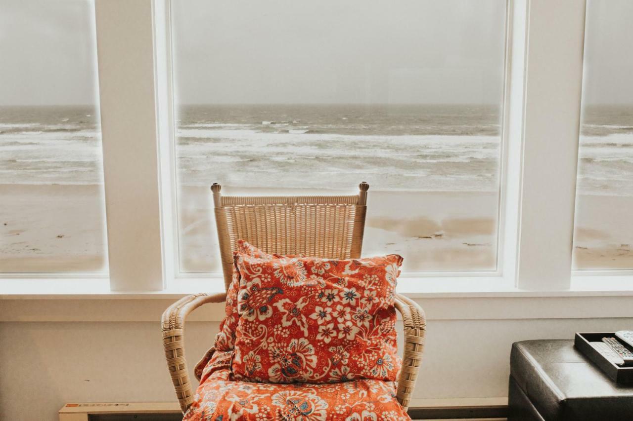 Nye Beach Cottages Newport Kültér fotó